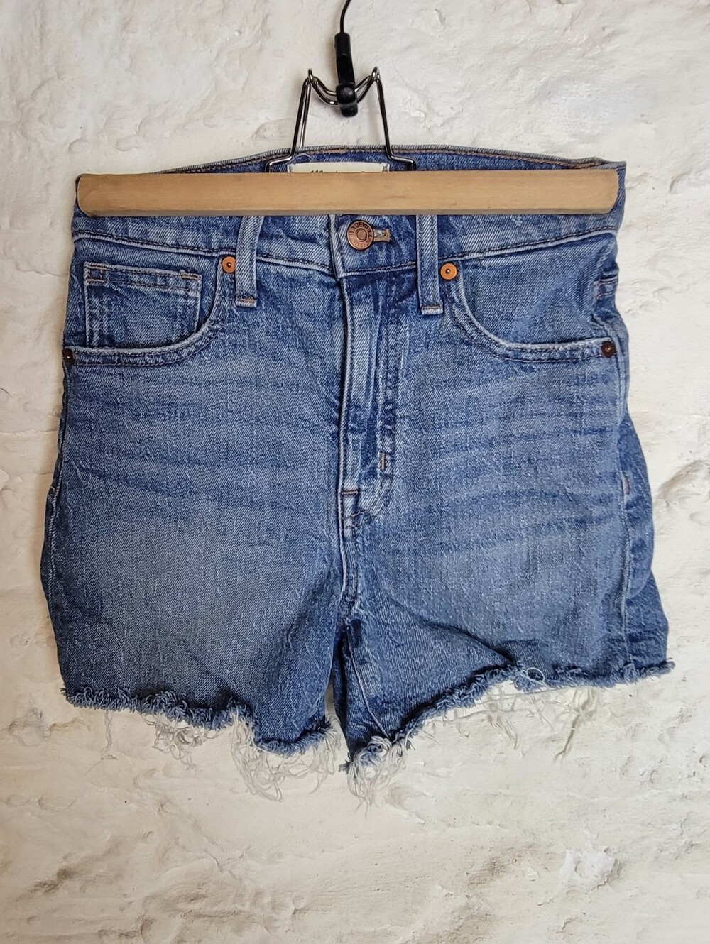 Madewell High-Rise Denim Cut-Off Shorts Medium Wash Raw Hem Sz 23